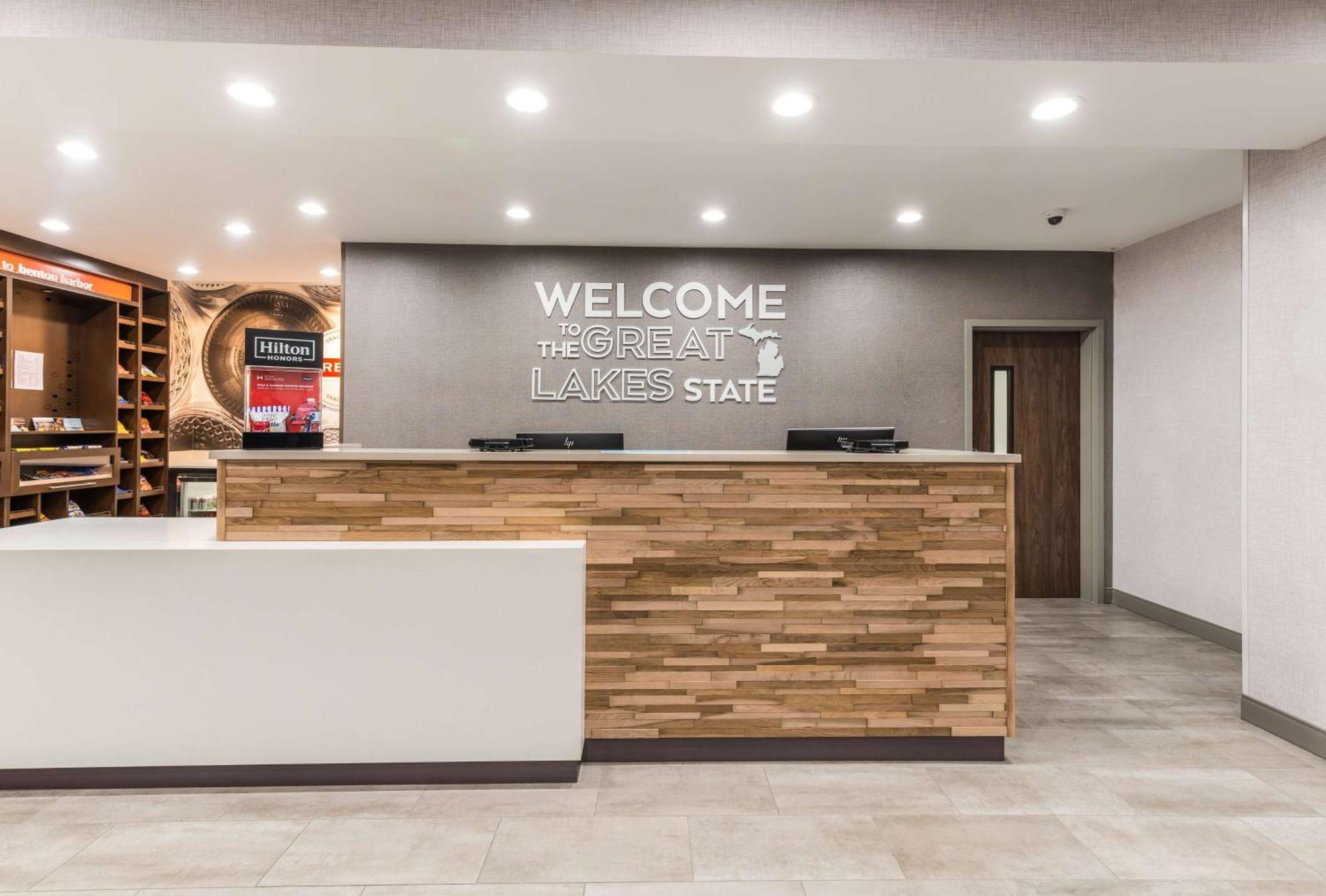 Hampton Inn & Suites Benton Harbor, Mi Exteriör bild